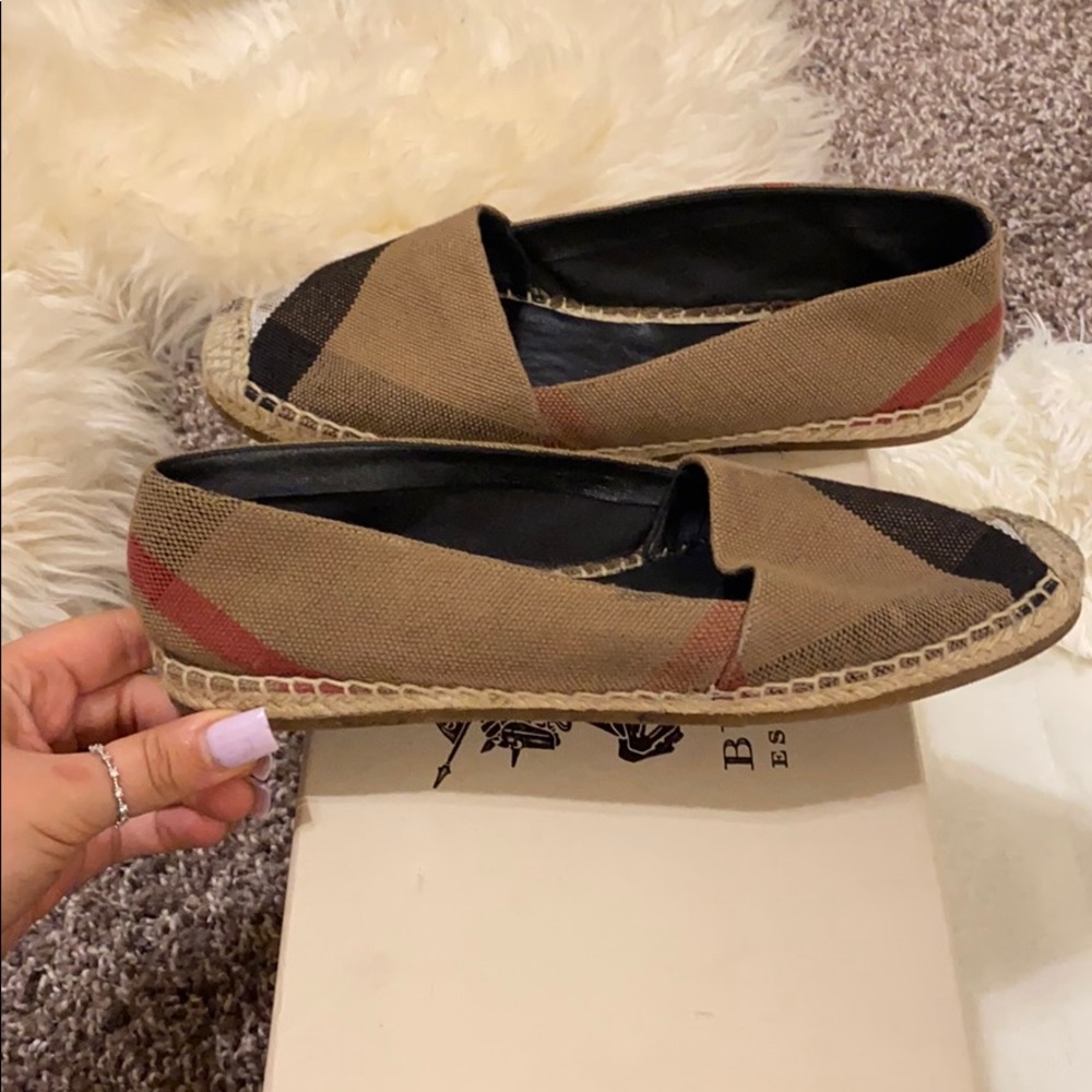 Burberry Brit Espadrille.